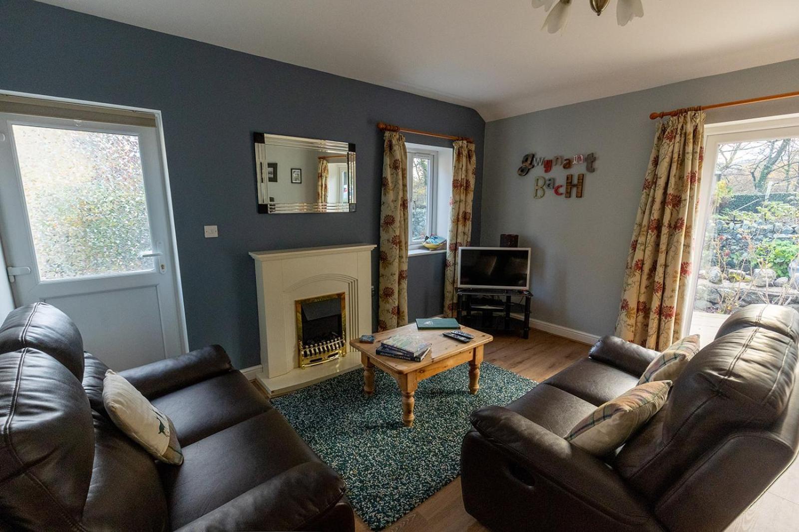 Gwynant Bach - Cosy 2 Bed Bungalow Cottage In Snowdonia National Park, Conwy, North Wales Ngoại thất bức ảnh